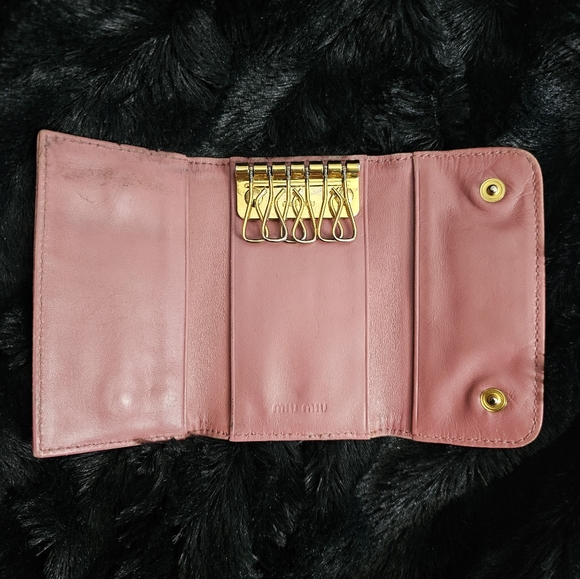 EUC Authentic MIU MIU Key Holder - Picture 3 of 7